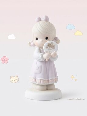 Fan Figurine